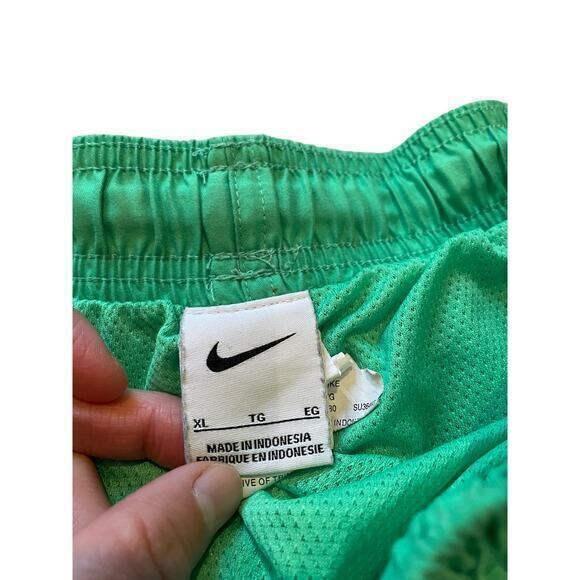 Nike Men's Drawstring Swim Shorts Trunks Bright Neon Green with Black Logo - Picture 3 of 9